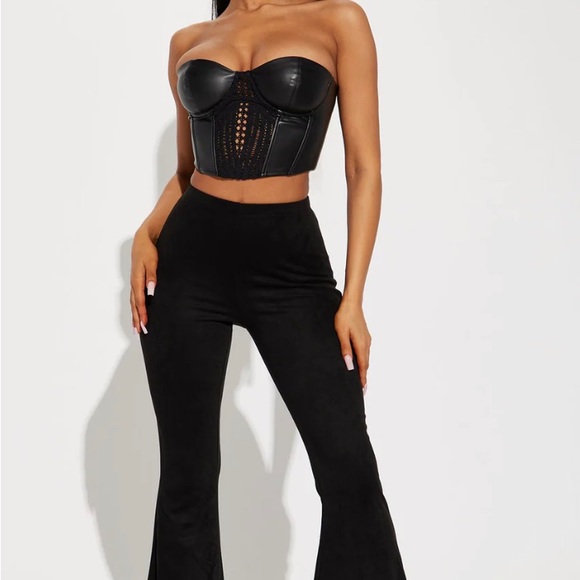 Black Corset top *NEVER WORN* - Picture 4 of 4